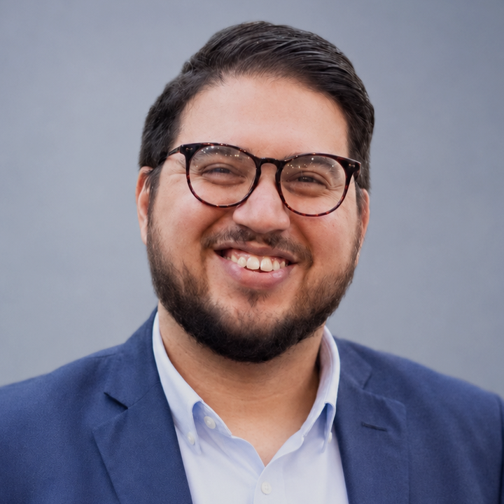 Carlos Egremy