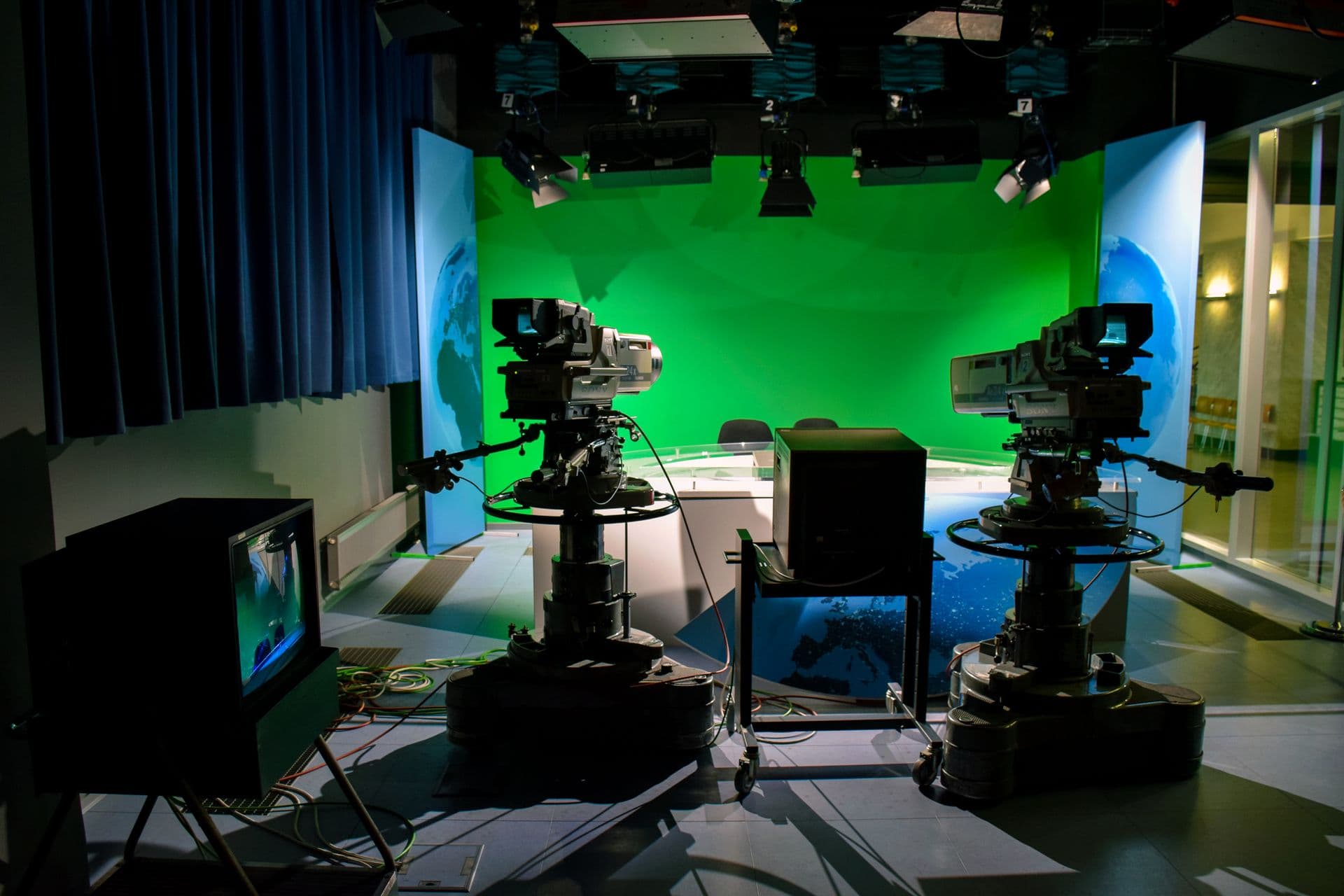 Media, Entertainment & Advertising data and AI solutions